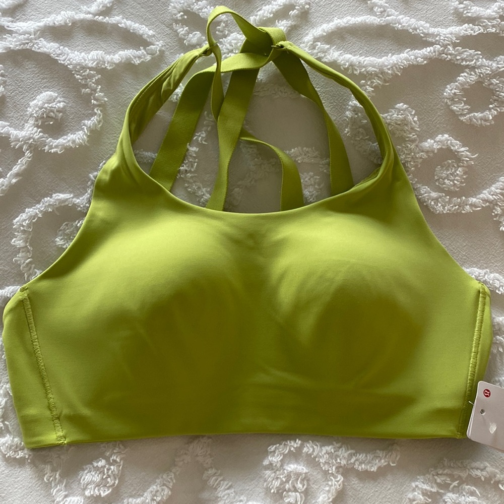 Lululemon workout bra.